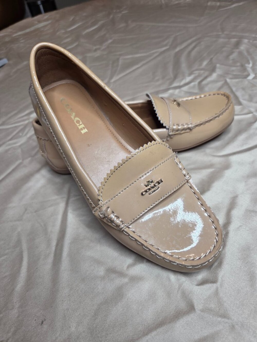 Women's Coach Odette Patent Leather Loafer Tan US 8.5